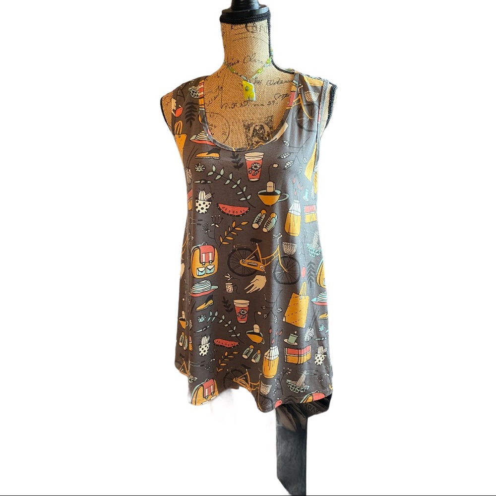 ☕️🚲Lularoe Tank top